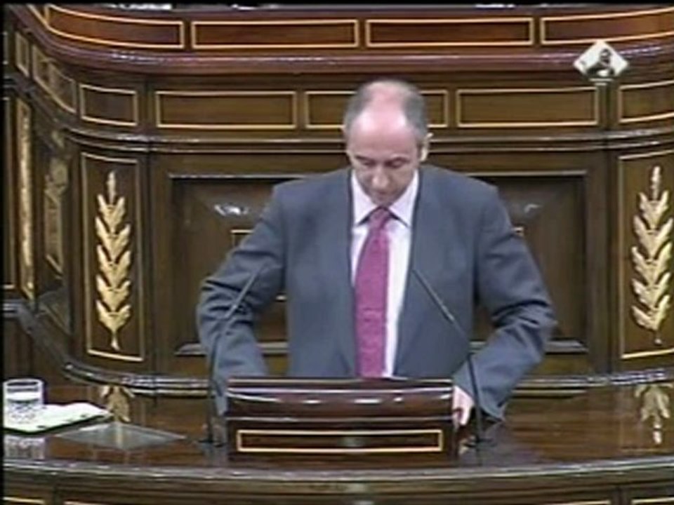 Erkoreka a Zapatero: "es único buscando amigos"