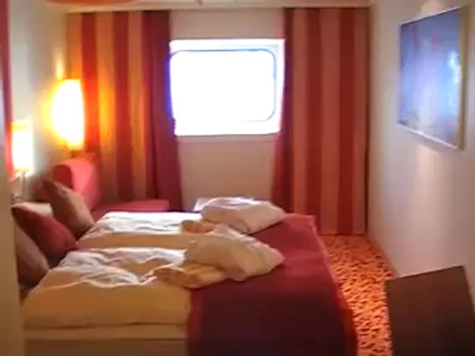 AIDAblu Hamburg Hafen AIDA kreuzfahrten Aussenkabine AB Film Video Lounge Clubschiff