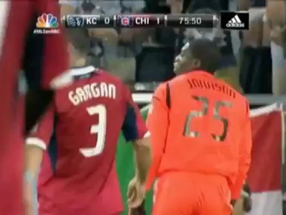 Siegesserie: Chicago-Keeper Johnson on Fire