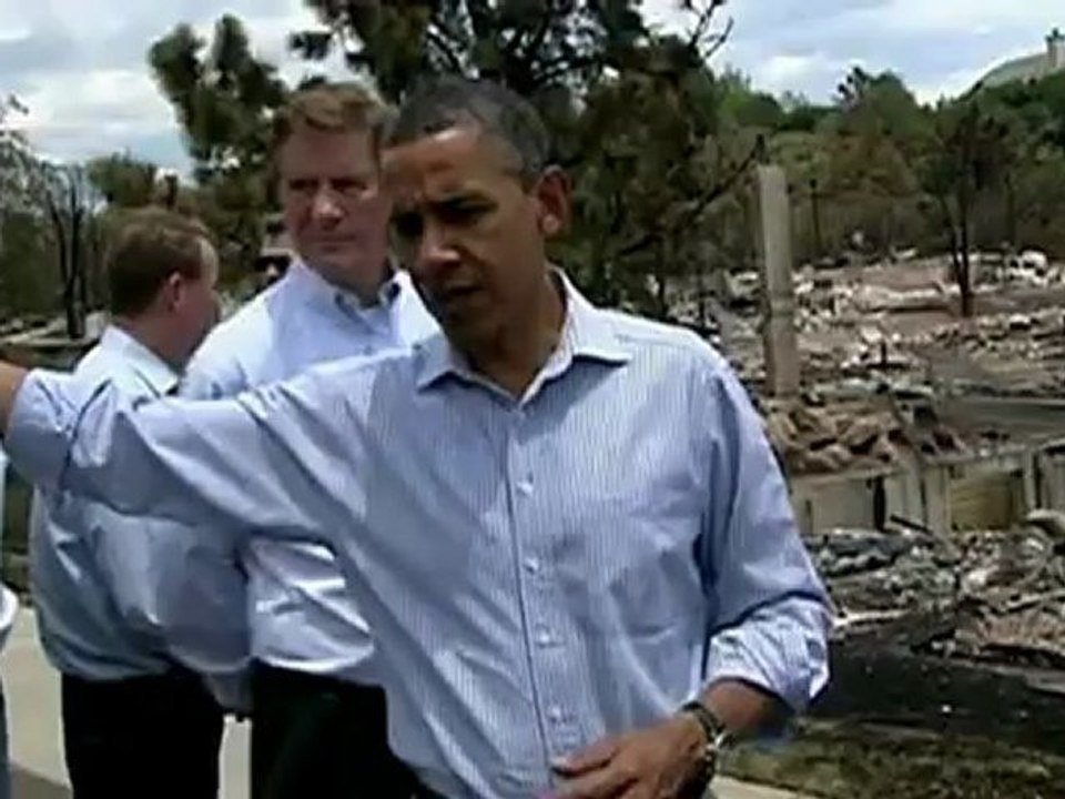 President Obama visits areas devastated by Colorado wildfire