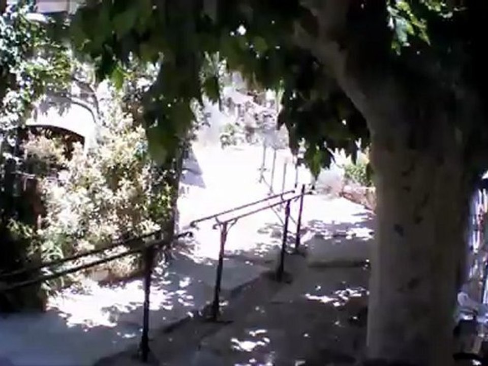 AR.Drone 2.0 - Vol 5 - extérieur - Trigance - Place de le Village