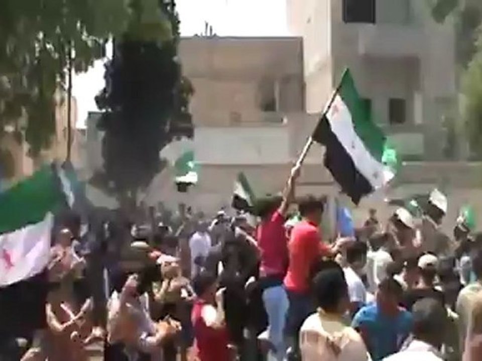 Syria فري برس حماة المحتلة مظاهرة الأربعين جمعة واثقون بنصر الله 29 6 2012 Hama
