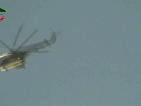 Syria فري برس ريف دمشق عين ترما اطلاق النار من الطائرة المروحية 29 6 2012 Damascus