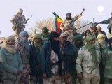 Islamists destroy Timbuktu religious treasures‎