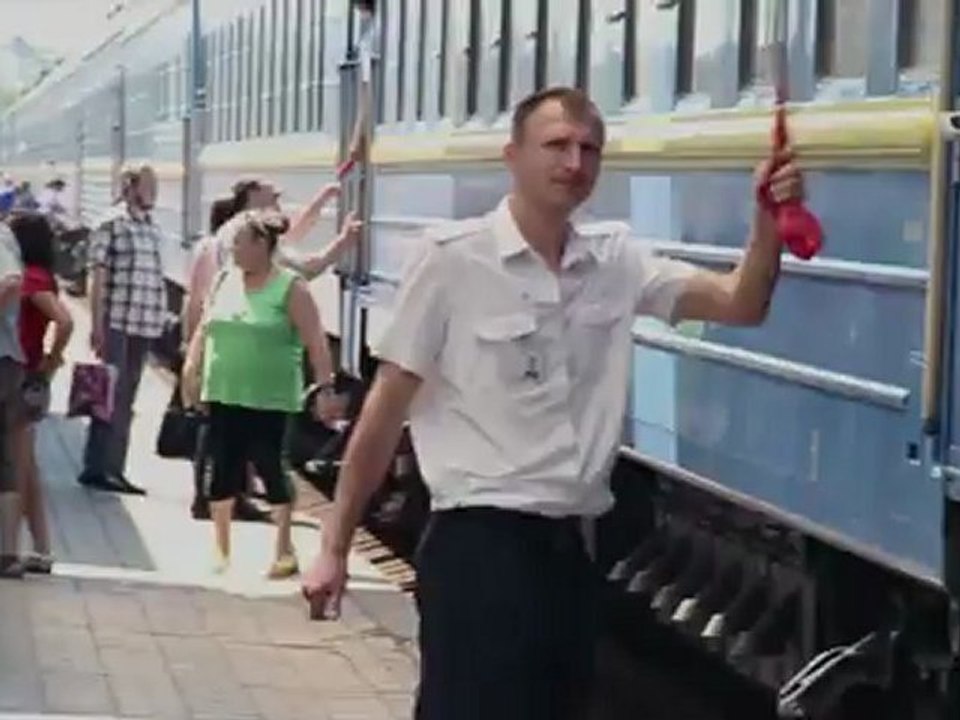 AVK - Отцепленный вагон (official video)