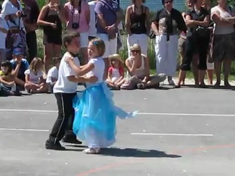Valse (fête des écoles 23 juin 2012)