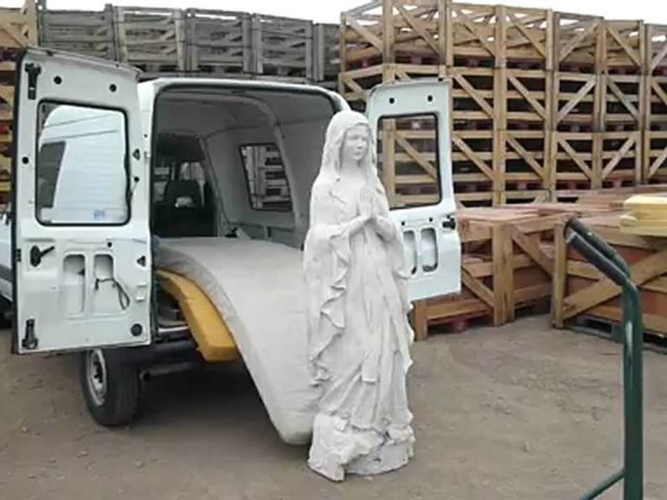 Vierge de Lourdes sculpture de G. Lartigue