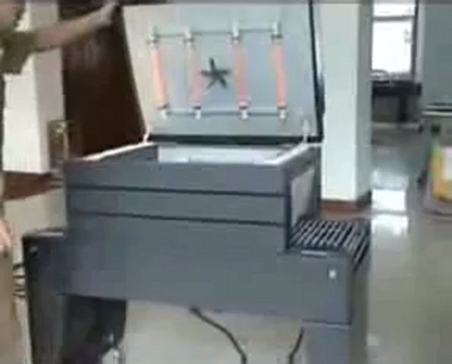 Thermal_shrink_packaging_machine