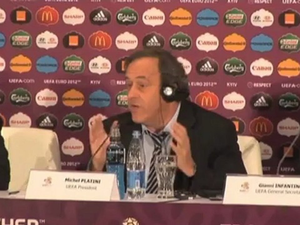 Europaweite Endrunde – Platini plant EM-Revolution