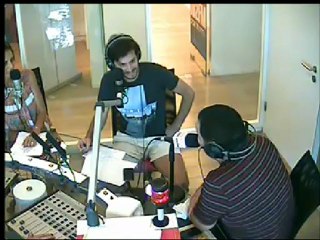 אלירז ועינת משדרים רדיו תל אביב 24.6.2012