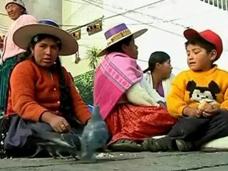 Clowns cheer up Bolivia protest kids