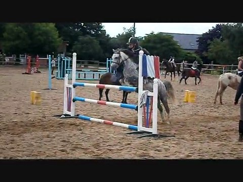 Alice & Princesse-♥-à L'écurie de la Vayrie-♥- CSO, 90 cm à 1m10-♥- Puissance des Shet' ;)