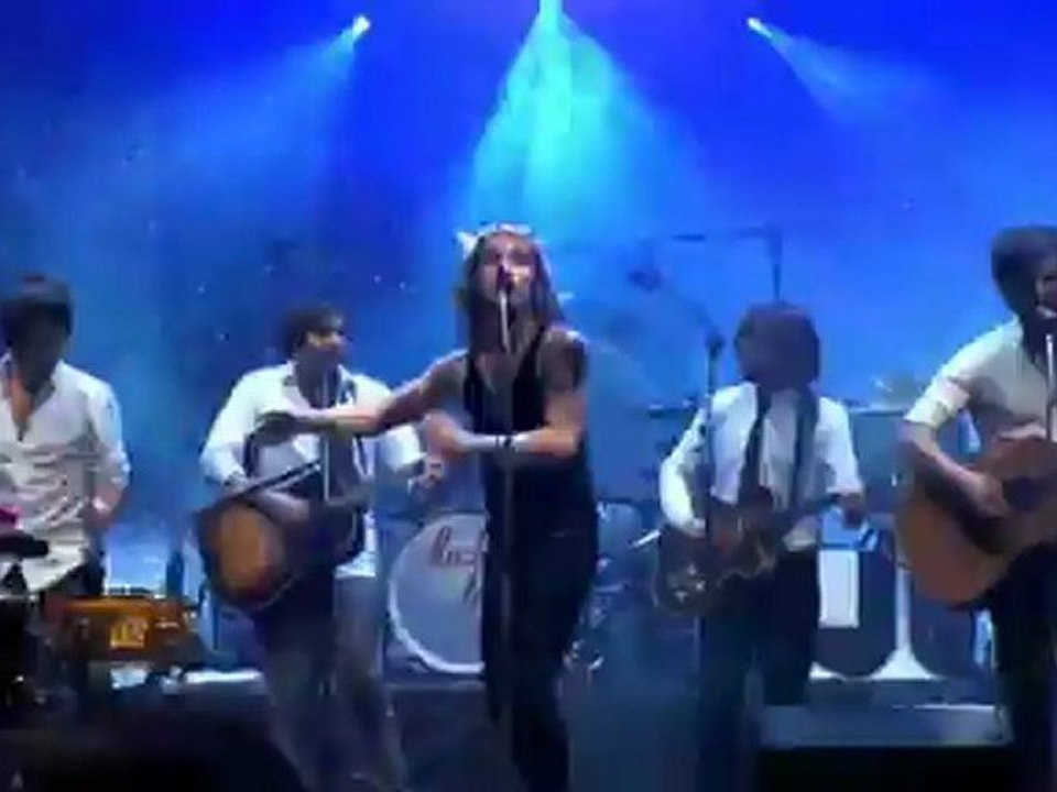 Julien Doré à Mulhouse : Festival automobile 2012