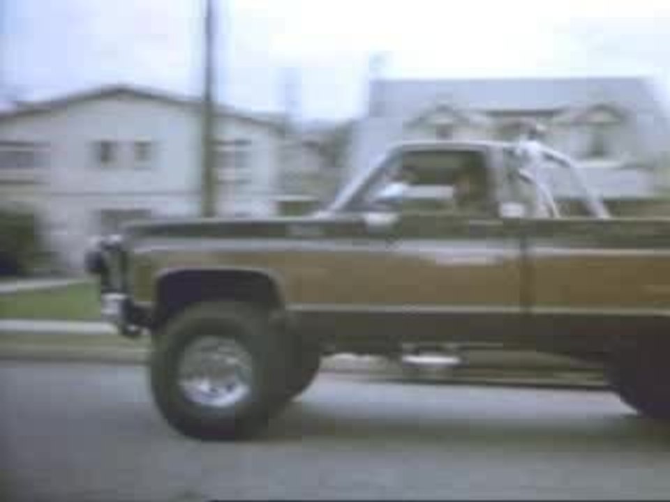 Lhomme Qui Tombe A Pic