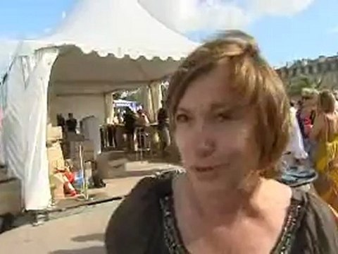 Signature convention mécénat pour le futur centre culturel du vin