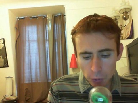 Wiwi égratigne le doux billet doux de Jean Pierre Ferland