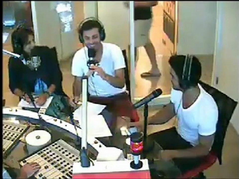 חלק 3 אלירז ועינת ברדיו תל אביב  1.7.2012