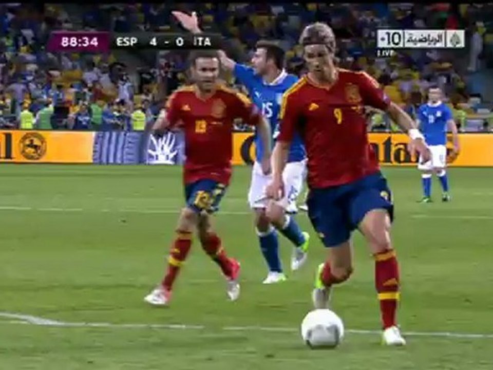 Spain 4 - O Italy | 88' Juan Mata