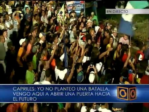 Capriles visitó dos pueblos limítrofes