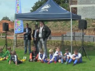 Foot de WARTET, nouveau bloc vestiaires et buvette