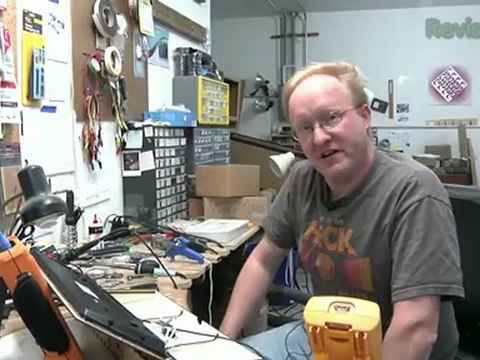 Retro Computer Build for $35 Using Raspberry Pi! - The Ben Heck Show