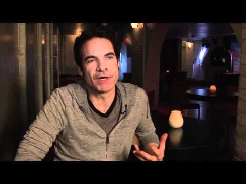 Train-zanger Pat Monahan vond eigen muziek slecht
