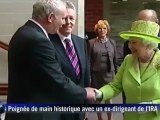 Poignée de main historique entre la reine Elizabeth et ex-dirigeant de l'IRA
