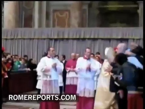 Nuevas imágenes de la agresión al Papa