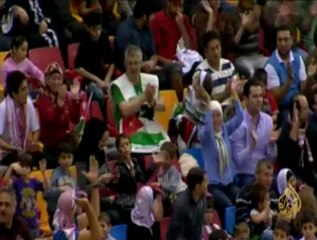 الأردن يبلغ نصف نهائي السلة العربية