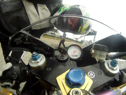 circuit mérignac moto chutte a 1 50.. en confirmé le 30/06/2012