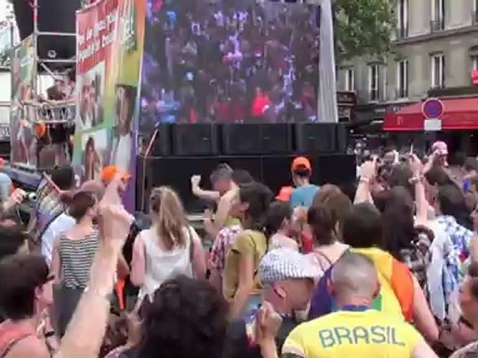La CFDT à la marche des fiertés 2012