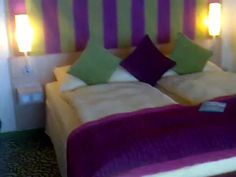 AIDAmar Hamburg Hafen Taufe Kreuzfahrt Schiff Kreuzfahrten Dagmar Schipper TUI TRAVELStar