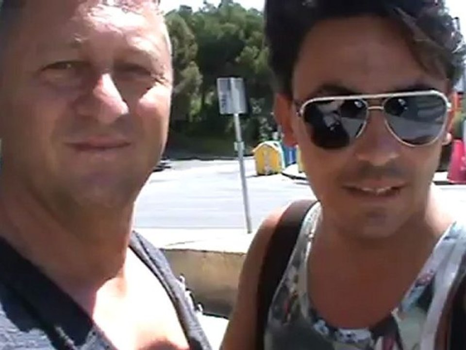 Cafe Katzenberger mit Daniela Katzenberger kleines nettes Cafe Schlager Reise 2012 Mallorca