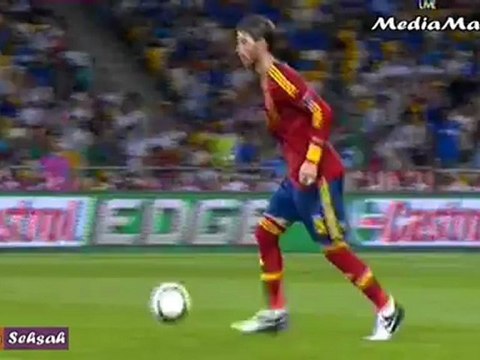 الشوط الثاني من مباراة اسبانيا 4-0 ايطاليا - تعليق عصام الشوالي