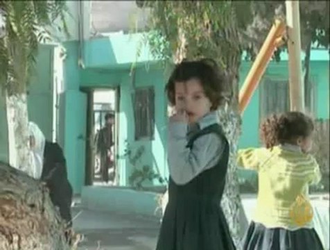 اللاجئون السوريون يواجهون صعوبات جمة
