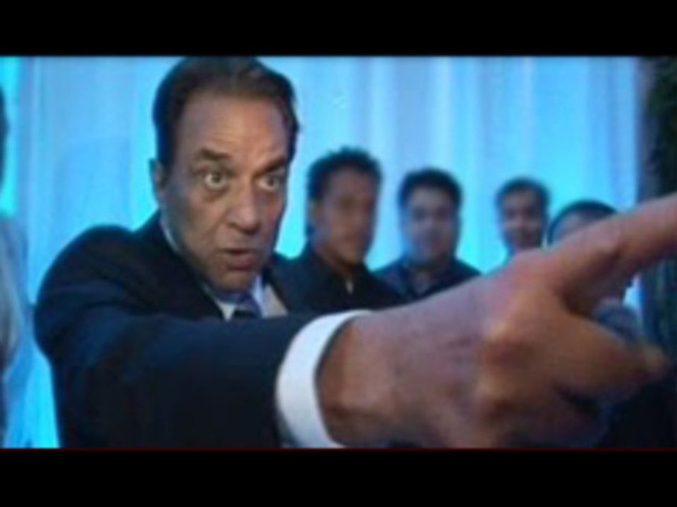 Dharmendra Slams Media @ Esha's Wedding Reception