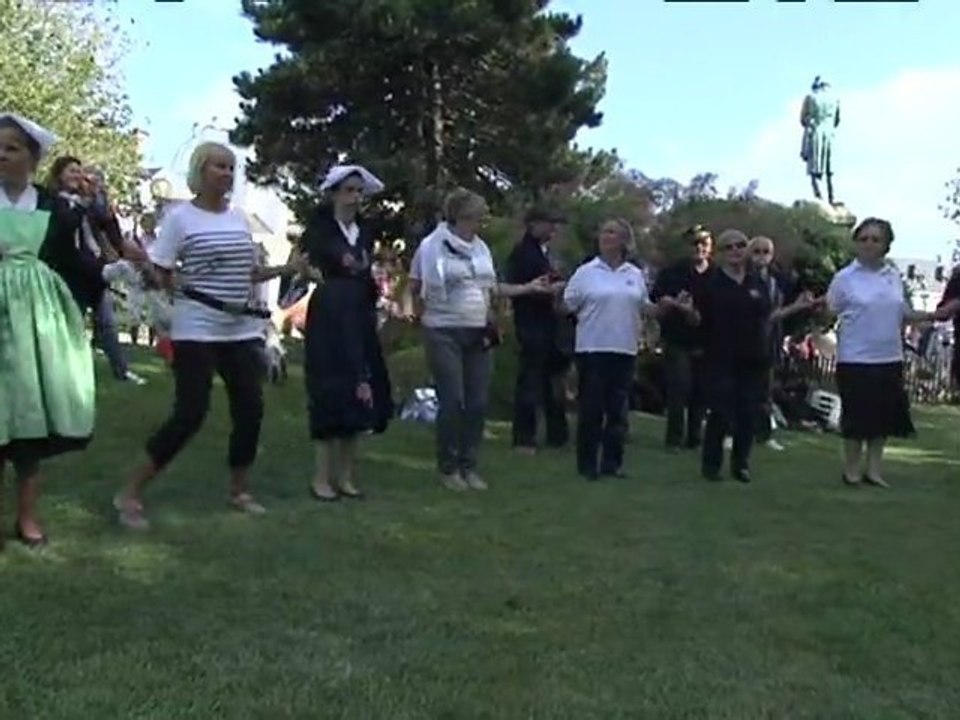 Quiberon |  Danses Bretonnes Bugale Armor |  TV Quiberon 24/7