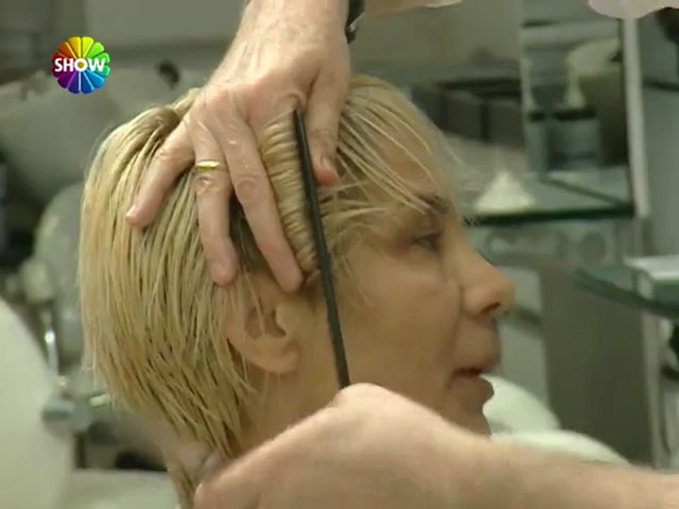 Emel Acar İLe En Baştan - Beyhan Demirer kuaförde