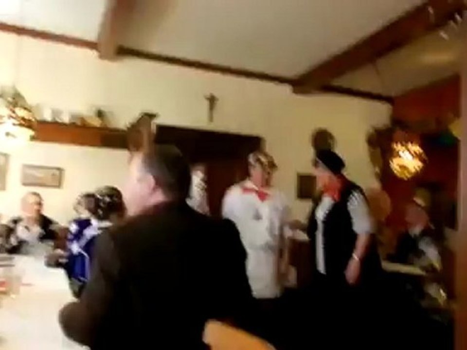 HA KA Ge Schlüsselübergabe Zum Hirschen 21.02 (1).MOV