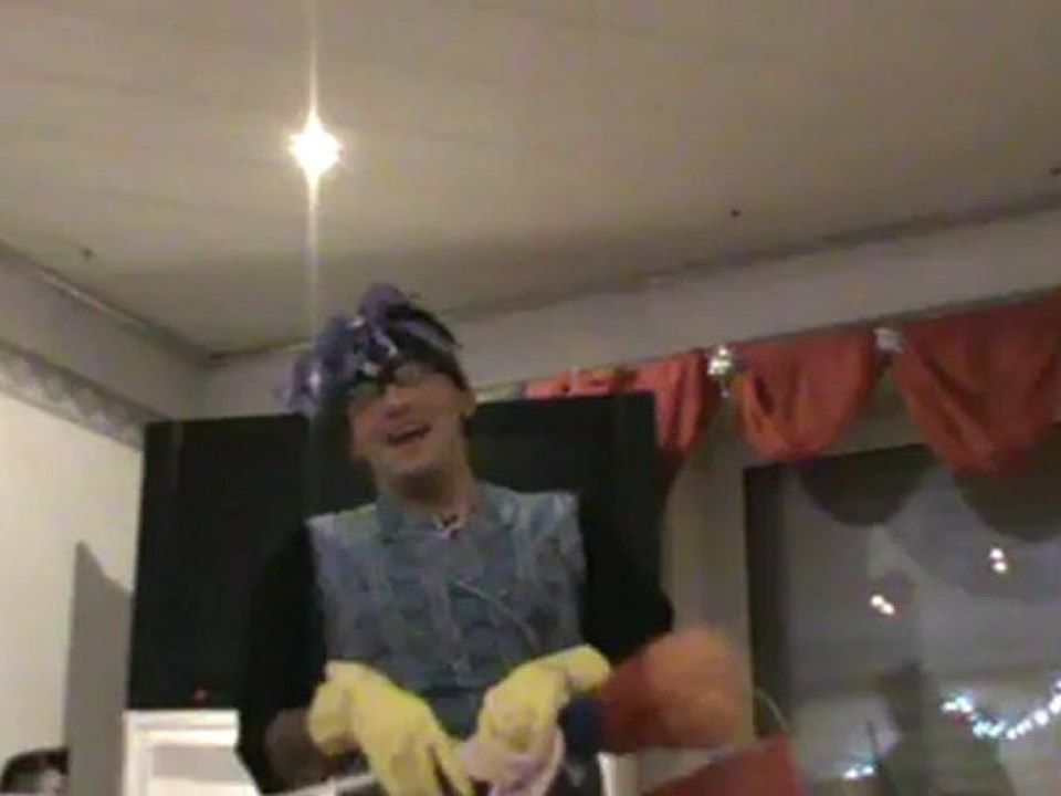 Matthias Mangiapane als Lisbeth bei HR Probe für die Baunatal Aufzeichn