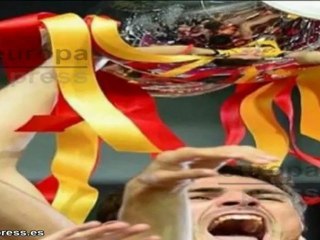 Pepe Reina, el 'azafato' de vuelo de la selección