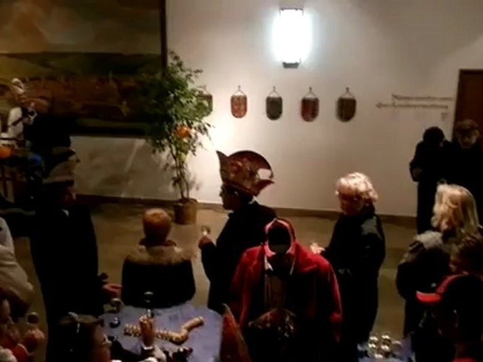 Rathaussturm Hammelburg 07.01.2012 HA KA GE am Marktpaltz Rathauskeller Party (4).MOV