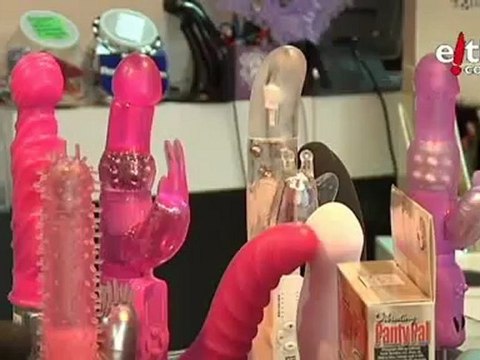 Gaztea. Manex Rekartek Donostian duen sex shopeko ateak zabaldu dizkigu