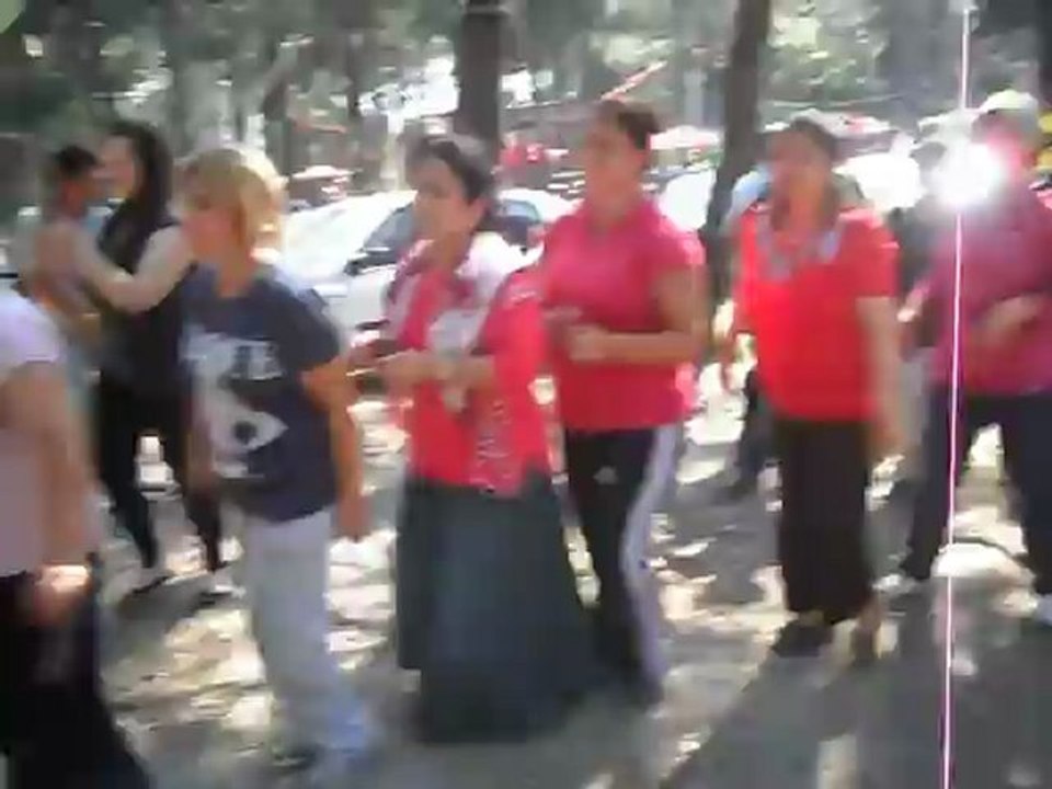 sivas hafik bayram tepe köyü pikniği  ve sivaslı gamze HALAY 3