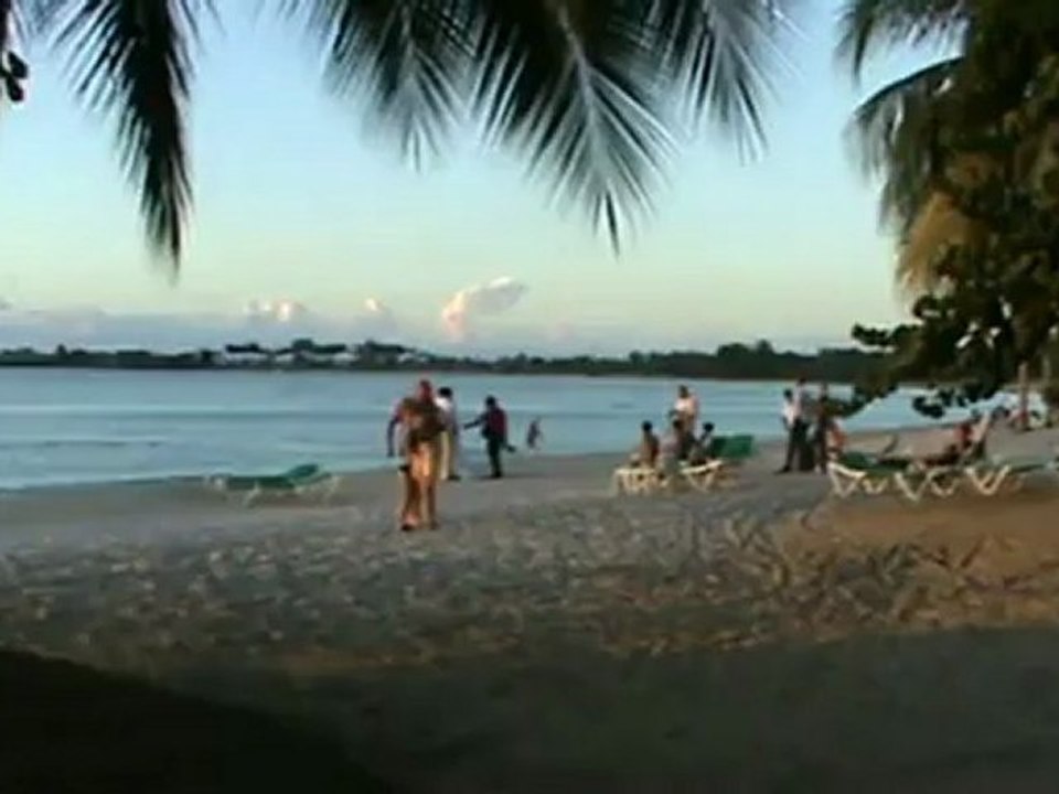 Jameika Hotel RIU Palace Tropical Bay Strand Palmen Sonnenuntergang Hotelstrand Meeresrauschen