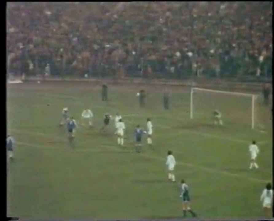 1982.11.03: Banik Ostrava 0 - 0 Valencia CF (Resumen)
