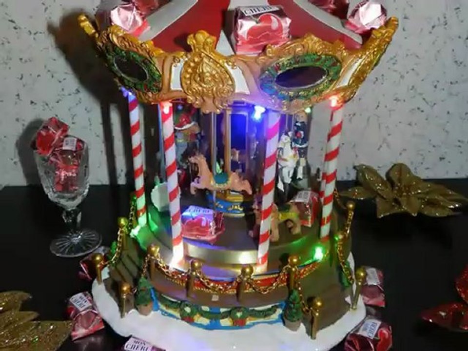 Mon Cheri der Kuss der Kirsch Die Kirschen fahren Karusell FERRERO Kreativ-Woche