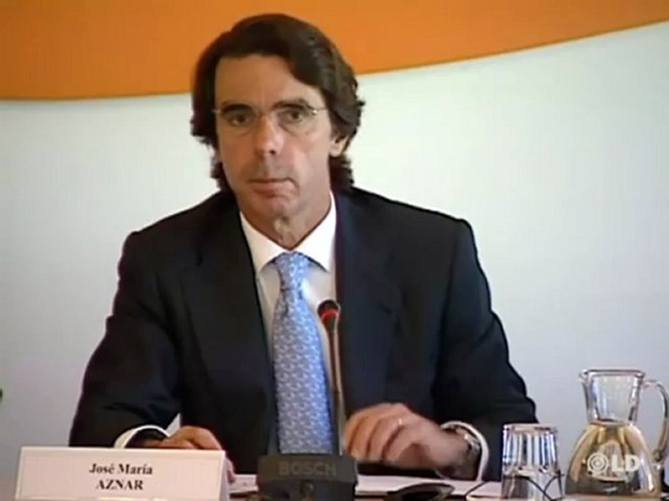 Aznar aboga por una reforma laboral cuanto antes