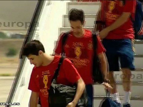 Íker Casillas luce con orgullo la Eurocopa