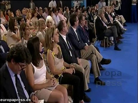 Rajoy: El Gobierno no puede hacerlo todo